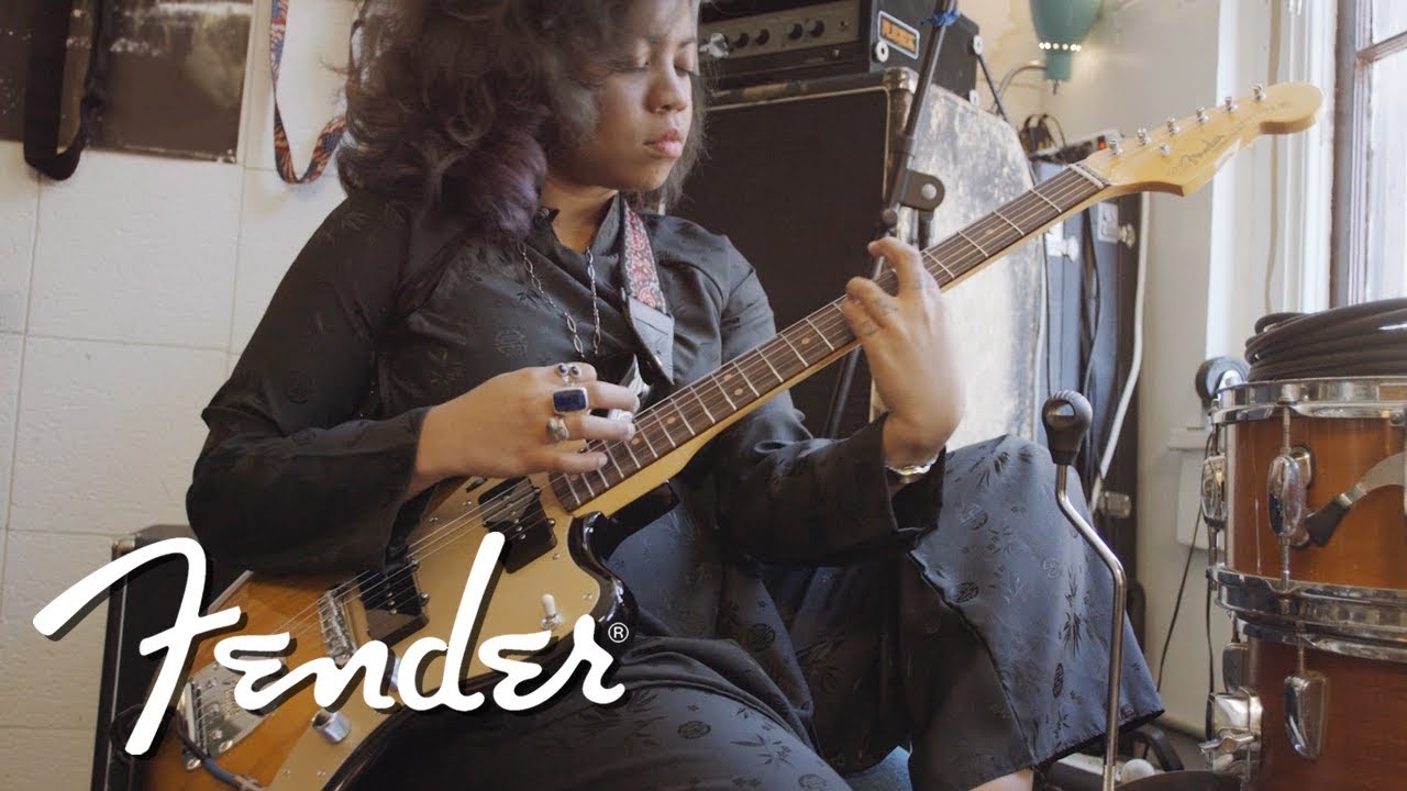 AJ Haynes of Seratones | Jazzmaster 60th Anniversary | Fender - YouTube