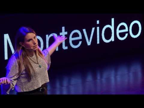 Cómo hacer el bien y ganar dinero al mismo tiempo | Paula Mosera | TEDxMontevideo