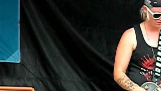 Sick of Sarah - Kiss Me