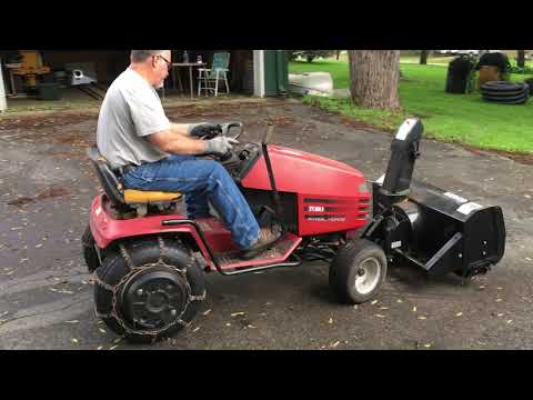 Toro Wheel Horse 264 H Lawn Tractor With Berco Snower Toro Wheel Horse 264 H Lawn Tractor With Berco Snower