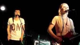 The Raveonettes Covering Sonic Youth (100%)