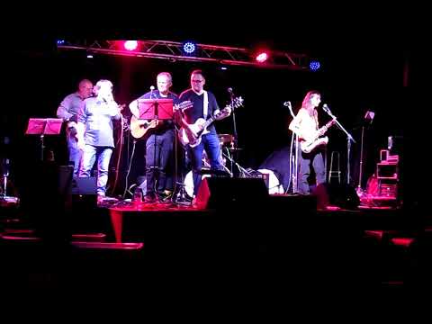 KÁJOVA BANDA- Tak jako kotě si příst