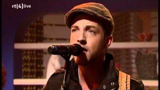James Morrison- Nothing Ever Hurt Like You (live Life 4 You 11-10-2009)