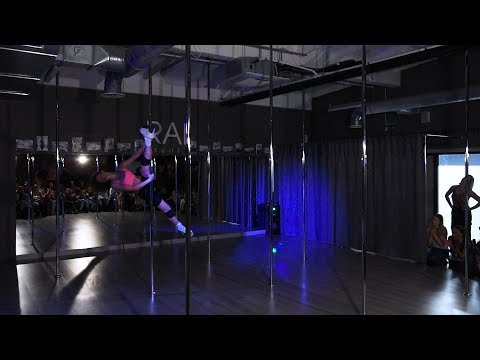 Teodoros solo exotic Pole Dance pasirodymas