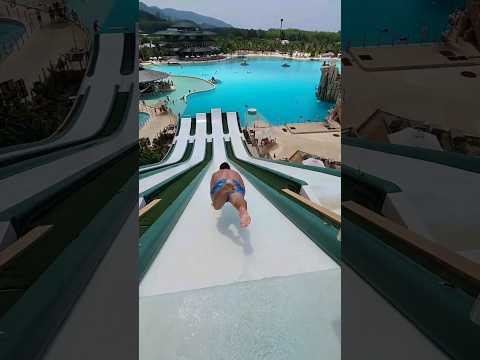 Extreme diving from Super Slide 😱😁🔥 #pool #show #phuket #slide #waterpark #challenge #tiktok #viral