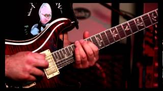 Video thumbnail for Quantum Time Modulator Chorus & Vibe Pedal demo by Pigtronix by Guitar World