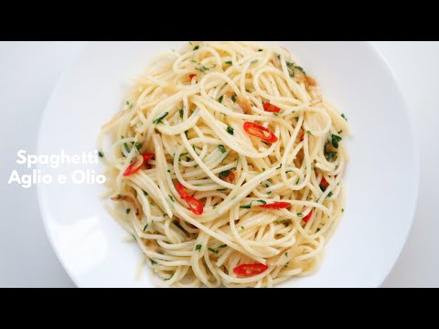 SPAGHETTI AGLIO E OLIO | 15 MINUTE PASTA RECIPE