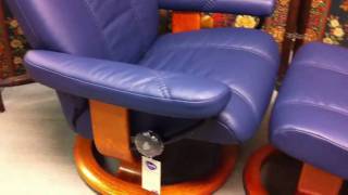 Ekornes Stressless Consul Recliner- Navy Blue Batick Leather