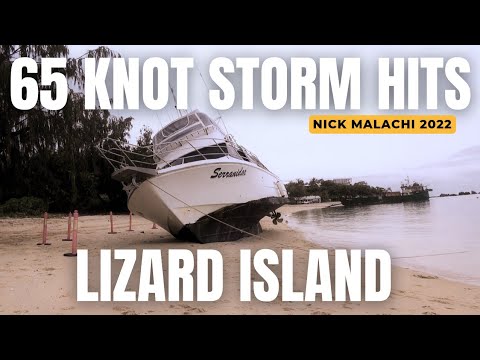 65-knot surprise storm throws boats onto the beach at Lizard Island (2022)