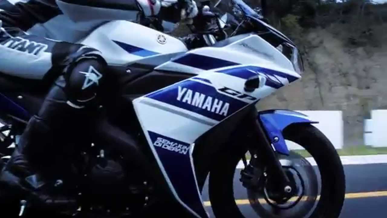 YAMAHA R25 : Infusing  R DNA