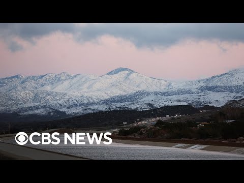 Winter storm slams West Coast, bringing blizzard warnings and snow to Southern California