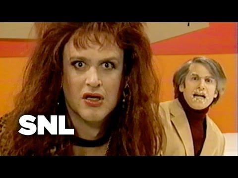 SNL Digital Short: Seducing Women Through Chess - Saturday Night Live