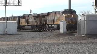 preview picture of video '3 nb. UP manifest freights @ Stockton [HD]'