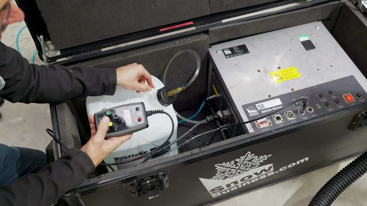 Priming the Pump if Run Dry - FX Live SB200 Falling Snow Machine Tutorial