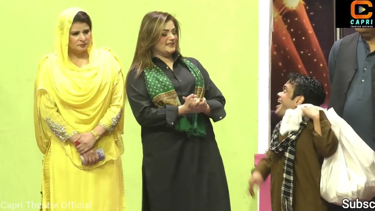 Vicky Kodu | Qaiser Piya | Komal butt with Shazab Mirza | New Comedy Clip | Capri Theatre