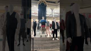 Download lagu The Mannequins in this Mall Follow you when you're not looking... mp3 Download lagu The Mannequins in this Mall Follow you when you're not looking... mp3