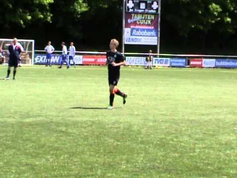 2 juni 2013 NEC Cup Van Gelderland - VV De Meern C1 - C2 penalties