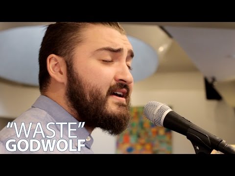 GODWOLF "Waste" - COMMUNITY KITCHEN LIVE - S03E05