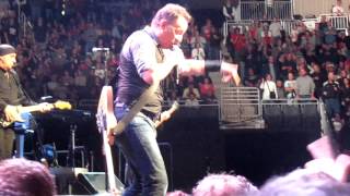 (HD) Bruce Springsteen - Talk To Me - Pittsburgh 10-27-12