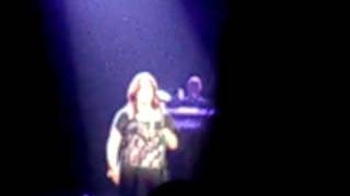 Kelly Clarkson singing &quot;Lies&quot;  Halloween night St. Charles, MO