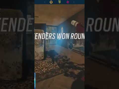 Insane clutch play from P4 against Team BDS in the Rainbow Six European League! 🧠