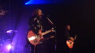 Brix & The Extricated 02 Feeling Numb (ICA London 27/11/2015)