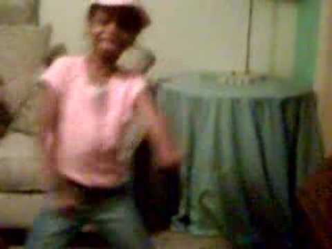 Lorianna and LeeAni dancing