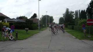 preview picture of video 'Wedstrijd te Lochristi (25/06/2012) (B - categorie) (WAOD) (NGMT Cycling Team)'