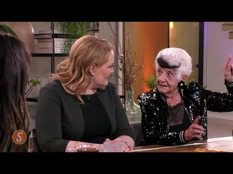 80-jarige achter de DJ booth - 5 UUR LIVE