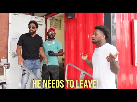 FAKE WORKER TROLLING  RESTRAUNT OWNER FROM THE HOOD PRANK!!