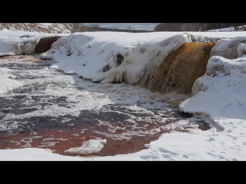 Beautiful Winter Waterfalls in the Ice [4K🎧]  Video with Nature Sounds