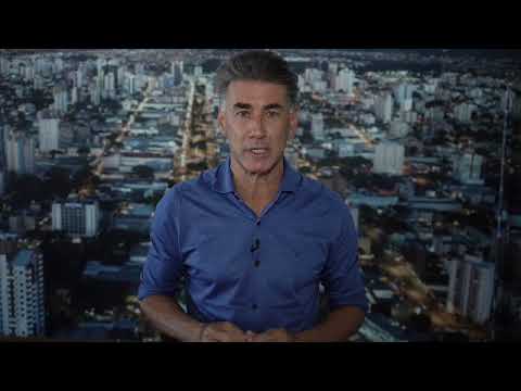 Como prefeito, Paranhos continua sendo um ótimo colador de outdoor