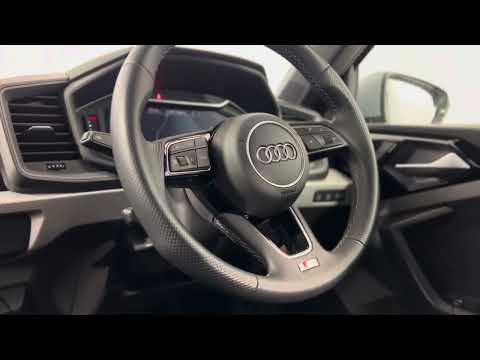 Audi A1 Sportback S line 30 TFSI 110 PS S tronic