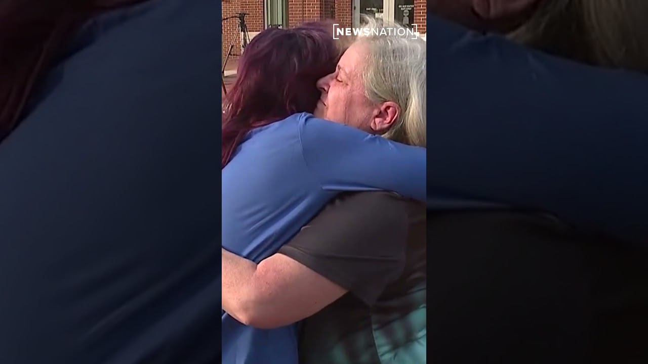 Woman found alive 24 years after disappearance reunites with daughter