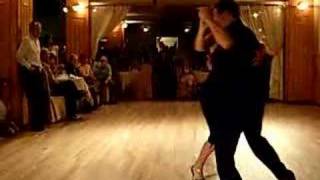 Alejandra Arrue & Sergio Natario perform "Morena"