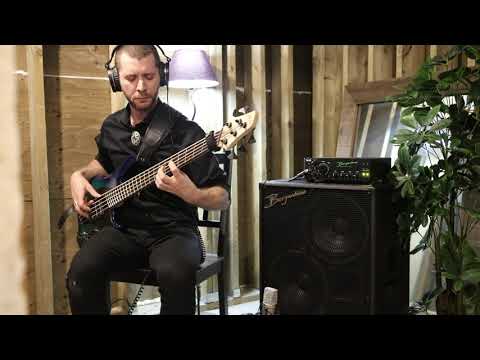 Bergantino's Graham Tysley & Bergantino forté Bass Amplifier demo.