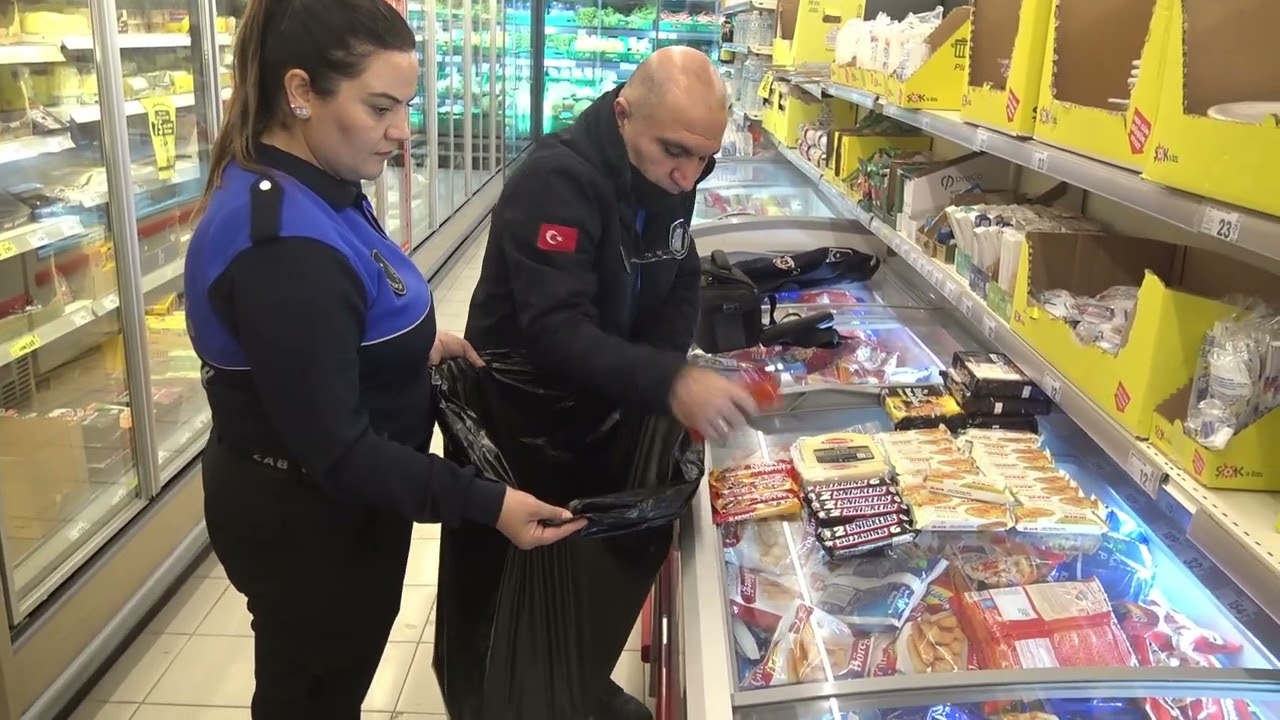 ŞANLIURFA’DA 1,5 MİLYON TL’LİK TARİHİ GEÇMİŞ ÜRÜNLERE EL KONULDU