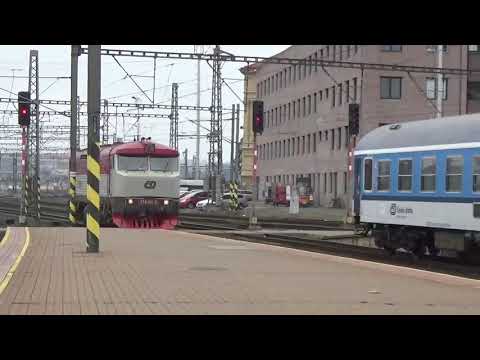 Posun 749 107-9 v žst. Praha Hl.n. (30.8.2020)