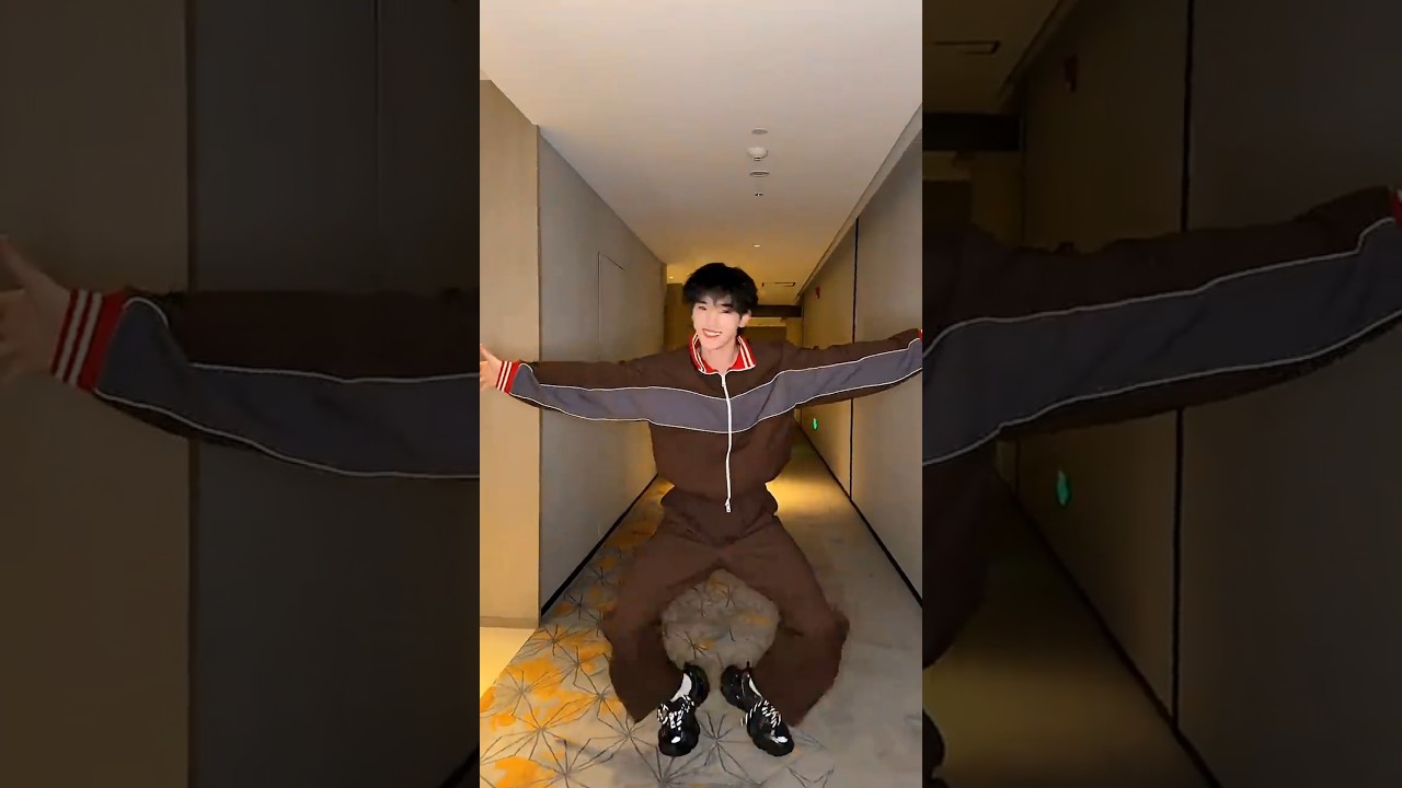 #丁程鑫《個人抖音》：展示帥舞! #很神聖#計算天花板高度 #抖抖好生活 #星趣研究所 #丁程鑫