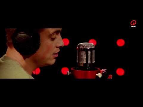 Sam & Heidi: Niels & Wiels - Nu Je Met Een Ander Danst (live bij Q) (Bruno Mars-cover)