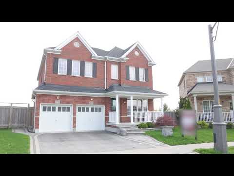 103 Decourcy Ireland Cir  Ajax, ON