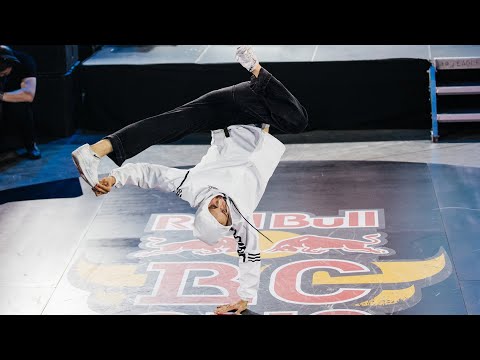 Alexandr vs Silver Max | Red Bull BC One Cypher Kazakhstan 2022