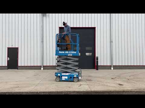 Lot 621, Genie GS-1330M Scissor Lift