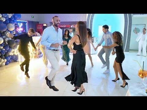 Omladina POKIDALA srpsko i vlasko kolo na Filipovom punoletstvu