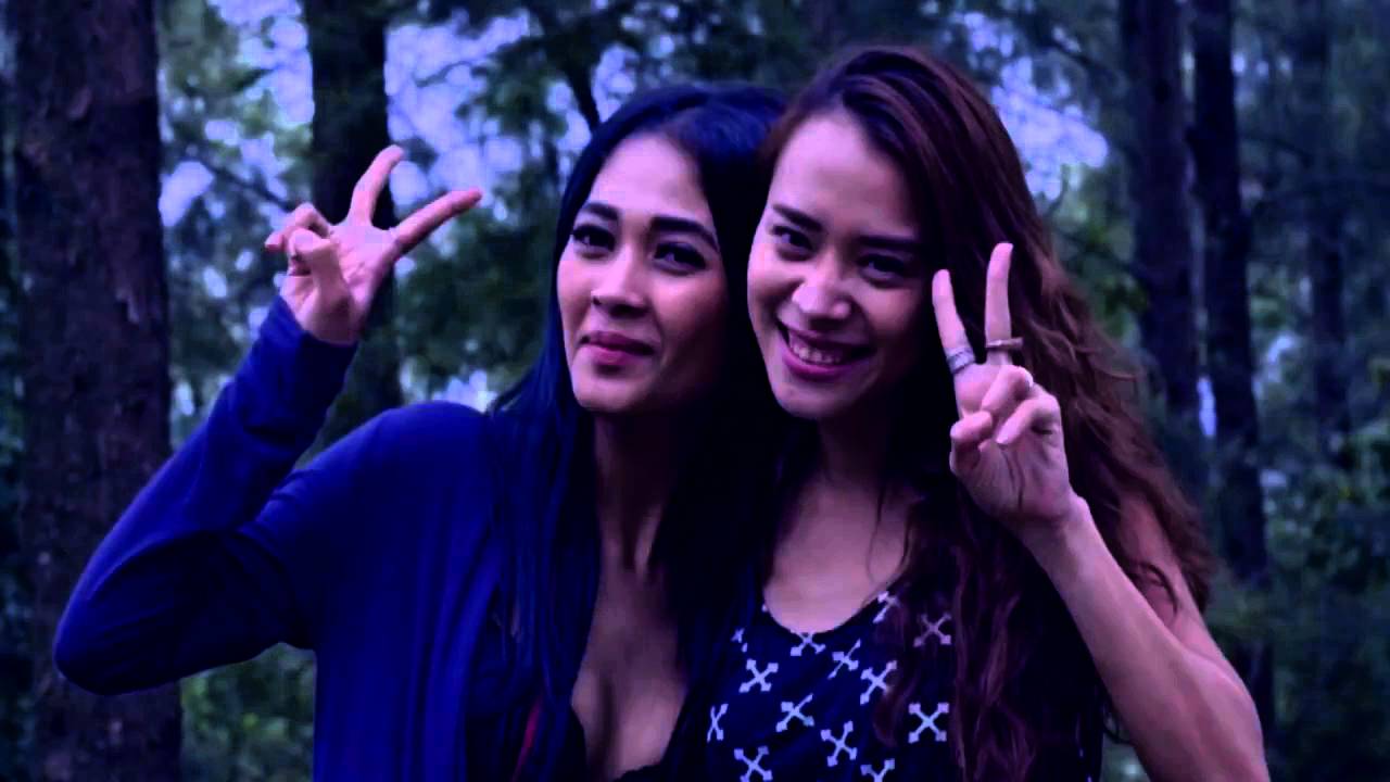 Trailer Film: Air Terjun Bukit Perawan -- Dallas Pratama, Adelia Rasya