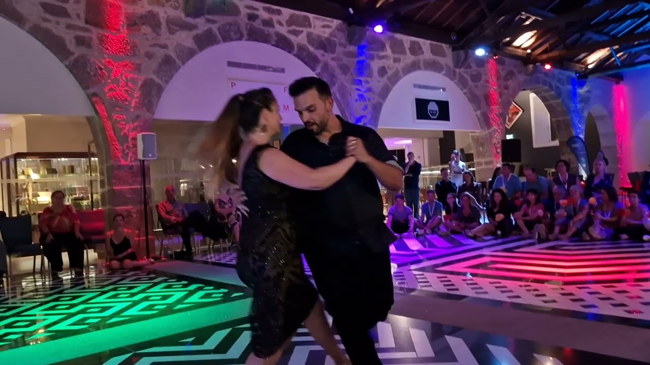 Nelson Pinto e Isabel Costa no Milongueros All Aboard em 24/07/22 - 3/4. Na Alameda WOW.