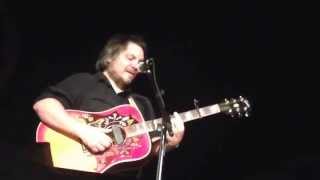 Jeff Tweedy Hummingbird acoustic Louisville Brown Theatre 06-11-14 solo wilco