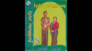 Download lagu Nyi Sumiyati & Studio Radio P.2.S.C. Group - Kutut Manggung Wolak-Walik Side B mp3