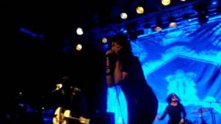 The Dead Weather - New Pony (Live)