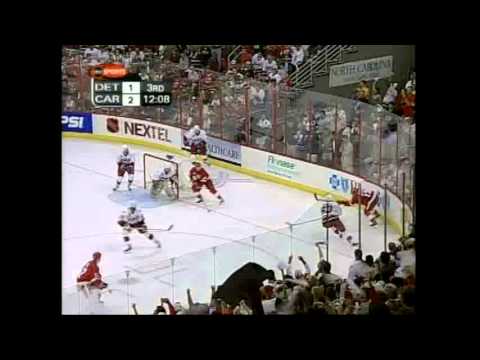 2002 Playoffs: Det @ Car - Game 3 (Regulation Highlights)
